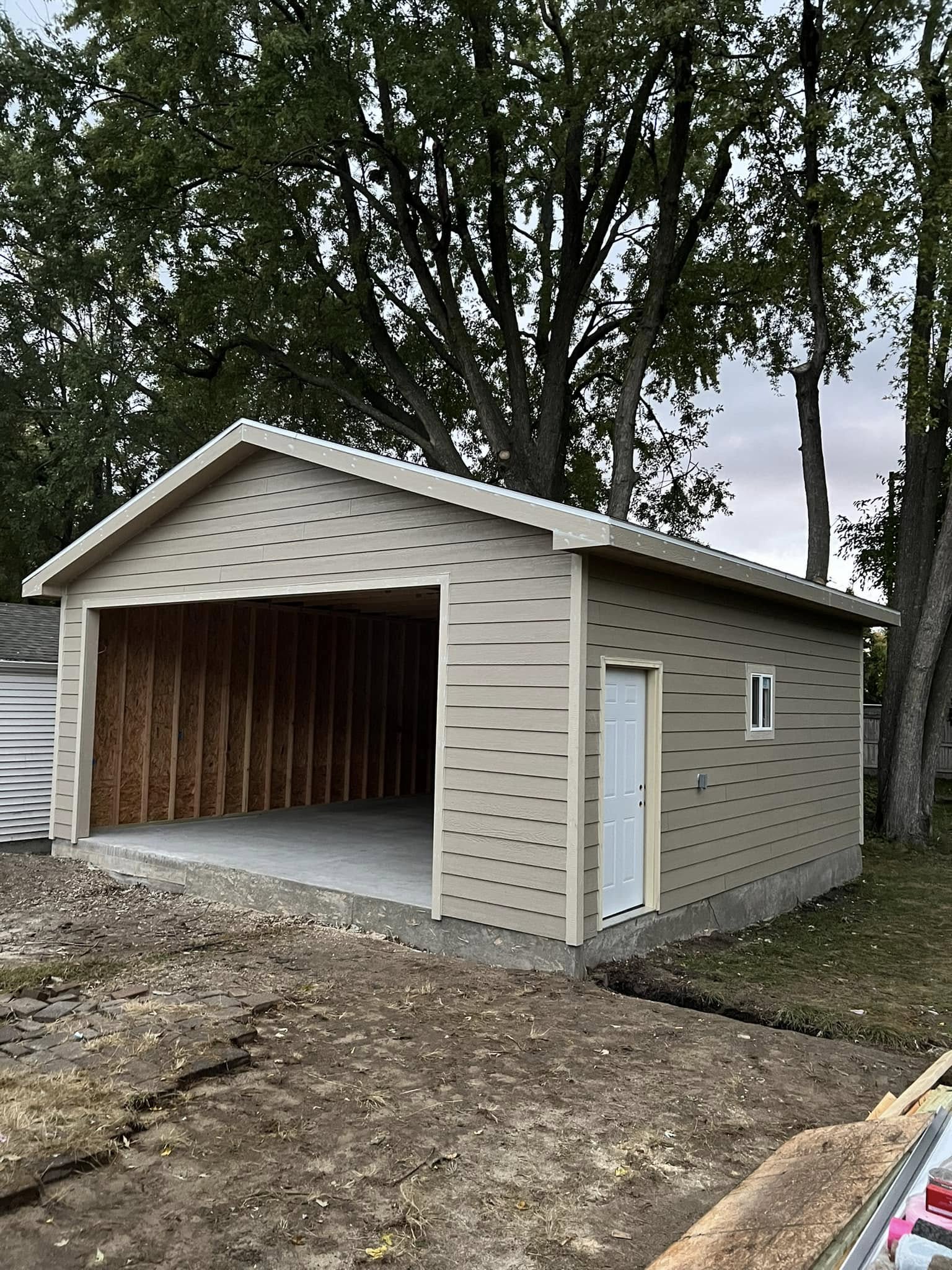 Large garage build